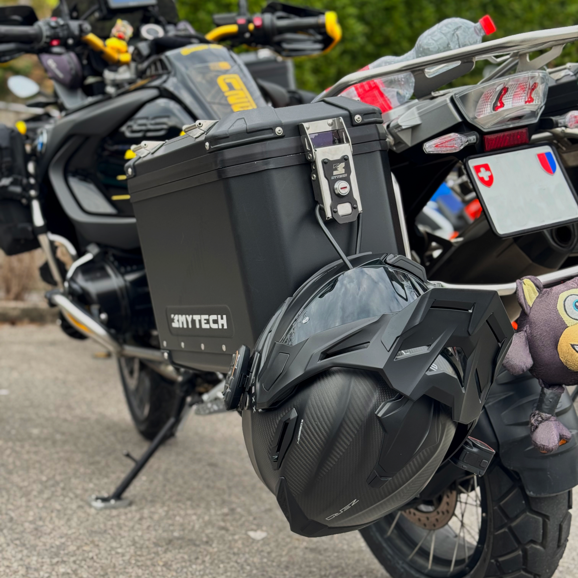 Image 1 - Cavetto acciaio appendi casco